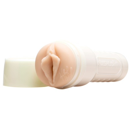 фото Мастурбатор Fleshlight Girls: Maitland Ward - Toy Meets World, со слепка вагины, очень нежный фото Мастурбатор Fleshlight Girls: Maitland Ward - Toy Meets World, со слепка вагины, очень нежный